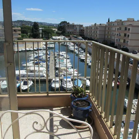 Le Balcon D'azur Apartment Mandelieu-la-Napoule